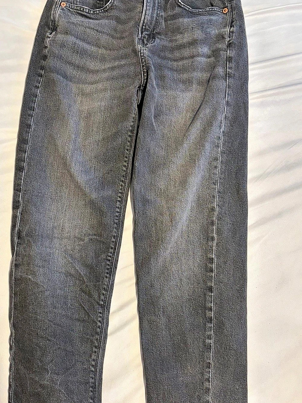 American Eagle 90s Boyfriend Jeans